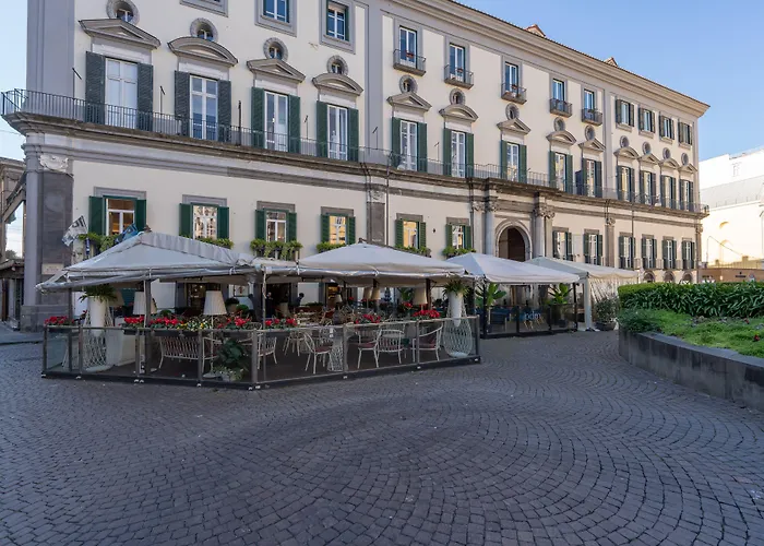 Agra Suites Napoli